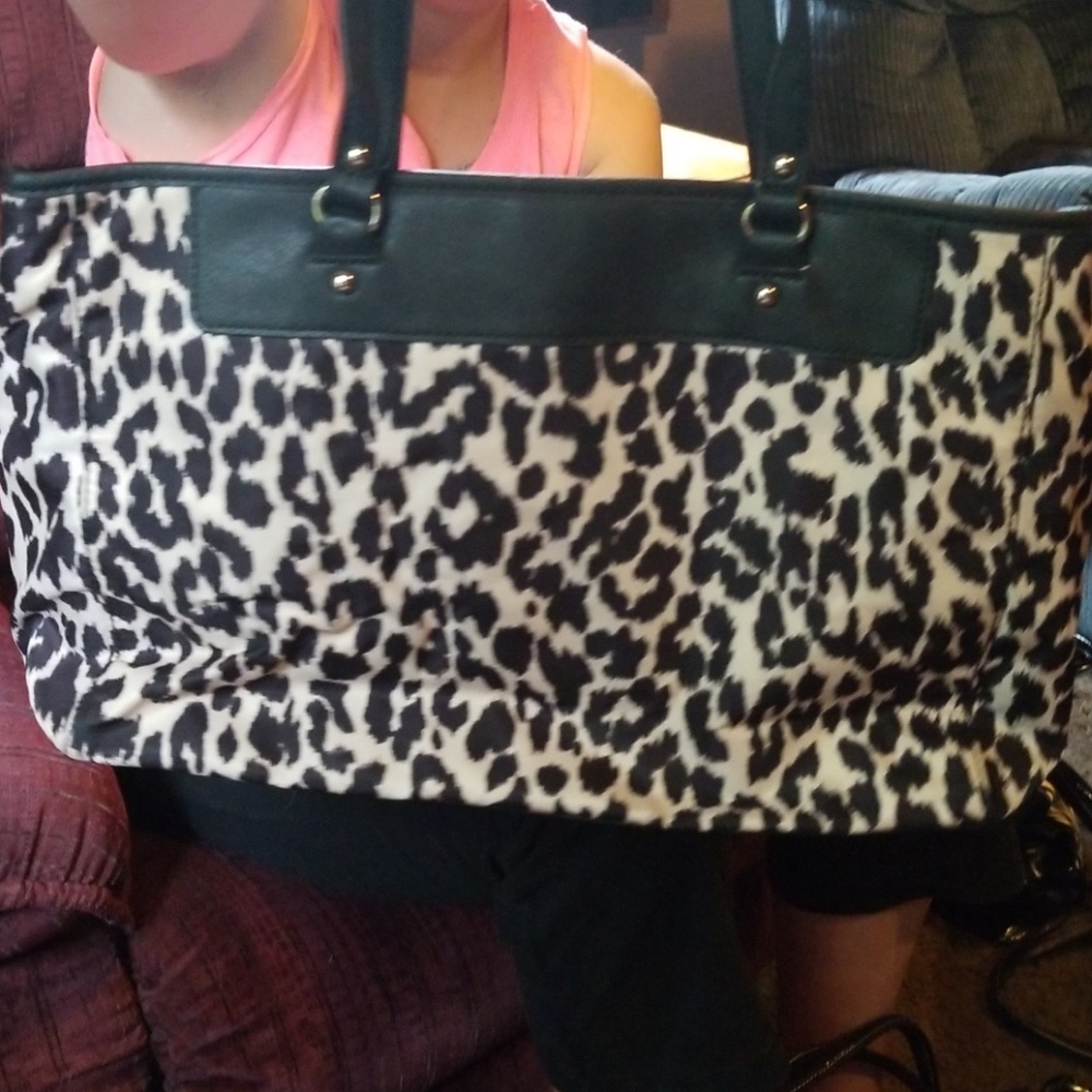 Purse - Picture 2 of 5